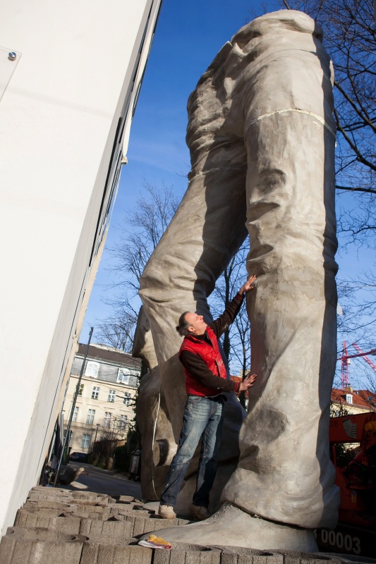 Hervé-Lóránth Ervin óriásszobra Berlinben - MTI fotó: Bócsi Krisztián 